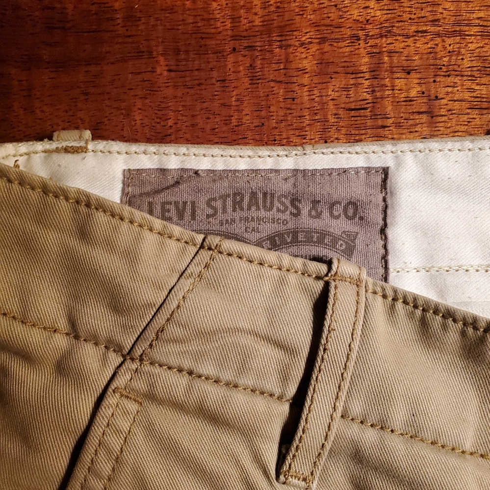Levi's 511 chinos